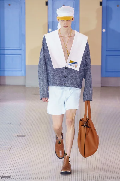 Look 6